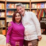 Con Sonia Manzano, en Mr. Books, en el Mall del Sol, Guayaquil, el 14 de agosto de 2024, después de la presentación de su poemario El vino de mi sombra.