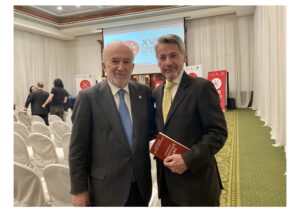 Con Santiago Muñoz Machado, director de la Real Academia Española, al cierre del congreso.