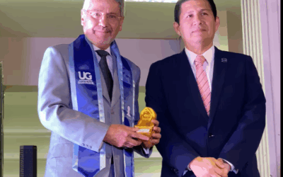 «Minerva Dorada» al Mérito Educativo