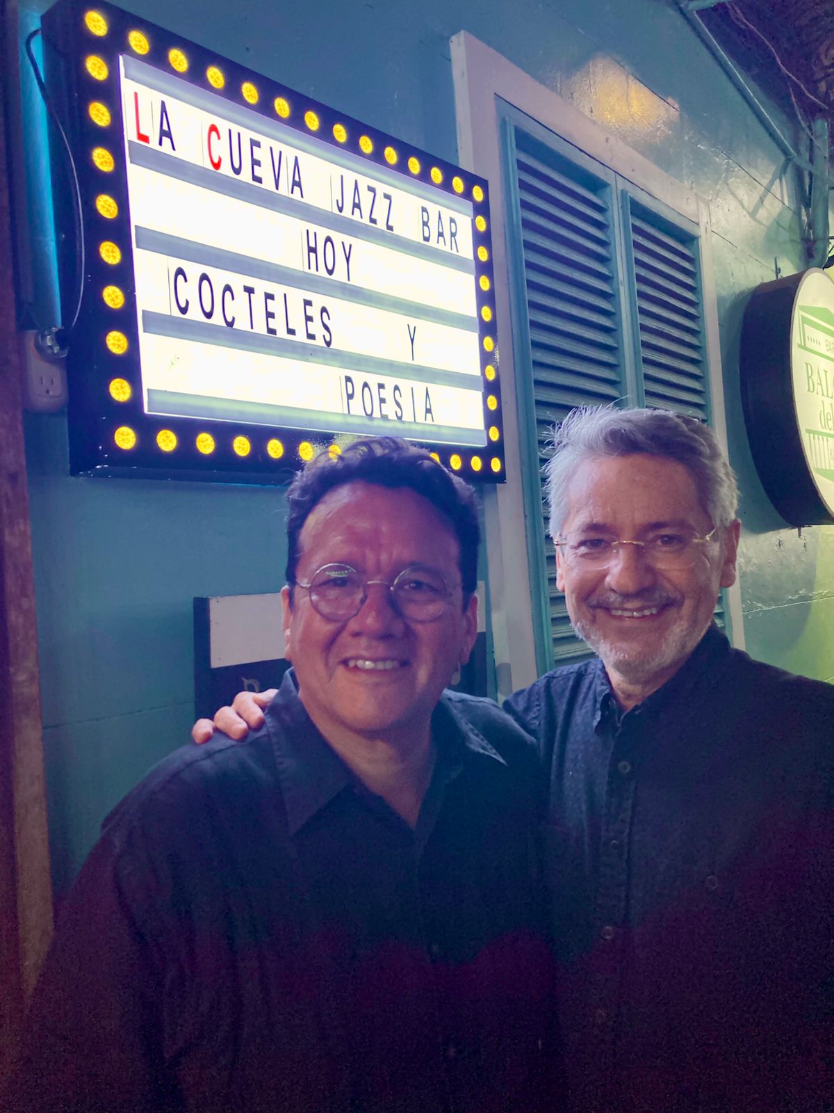 Con Marcelo Báez, en La Cueva Jazz Bar, el 25 de octubre de 2025. Con Marcelo Báez, en La Cueva Jazz Bar, el 25 de octubre de 2025.